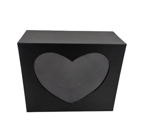 Cutie dreptunghiulara cu decupaj in forma de inima Cutie dreptunghiulara cu decupaj in forma de inima