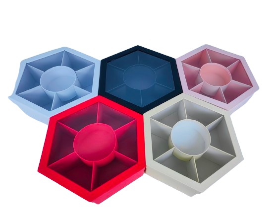 Cutie hexagonala cu separatoare si capac tansparent