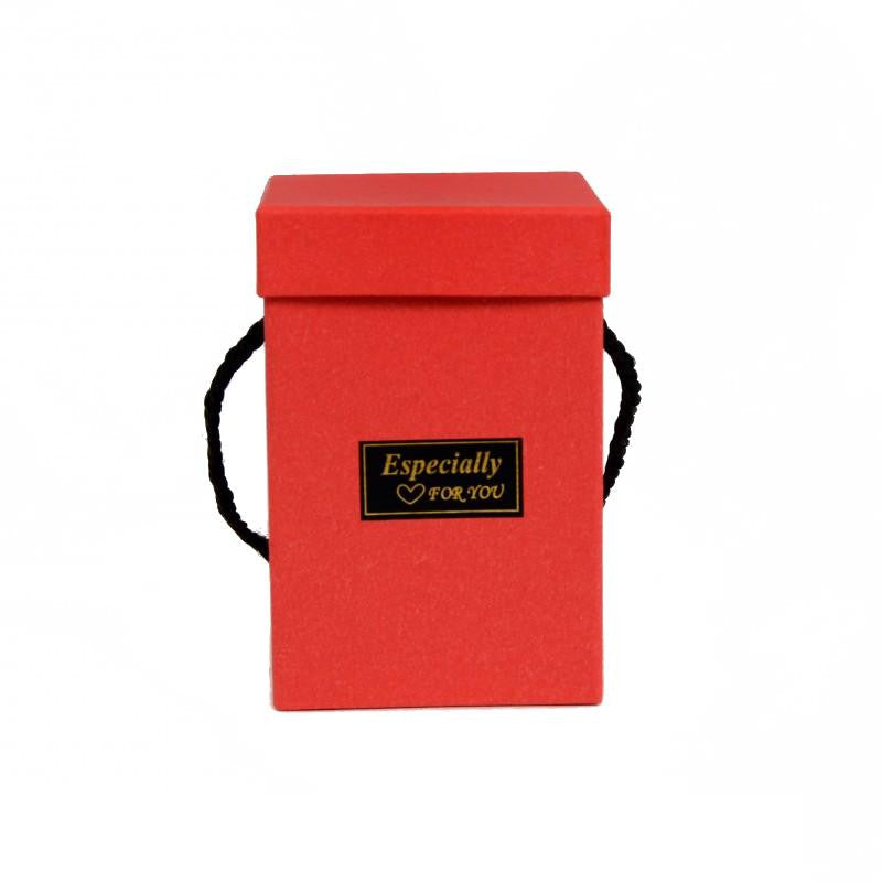 Cutie patrata uni cu inscriptie