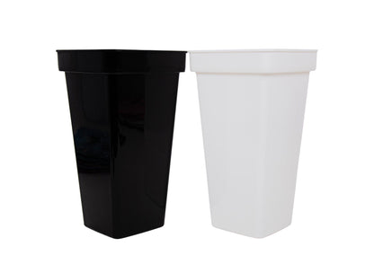 Vaza patrata din plastic medie