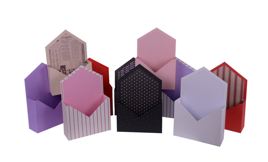 Ghiveci tip plic din carton