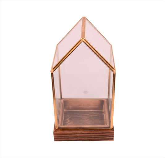 Ornament tip casuta din sticla si alama cu suport de lemn