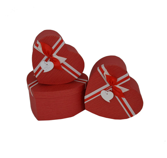Set 3 cutii tip inima uni cu funda