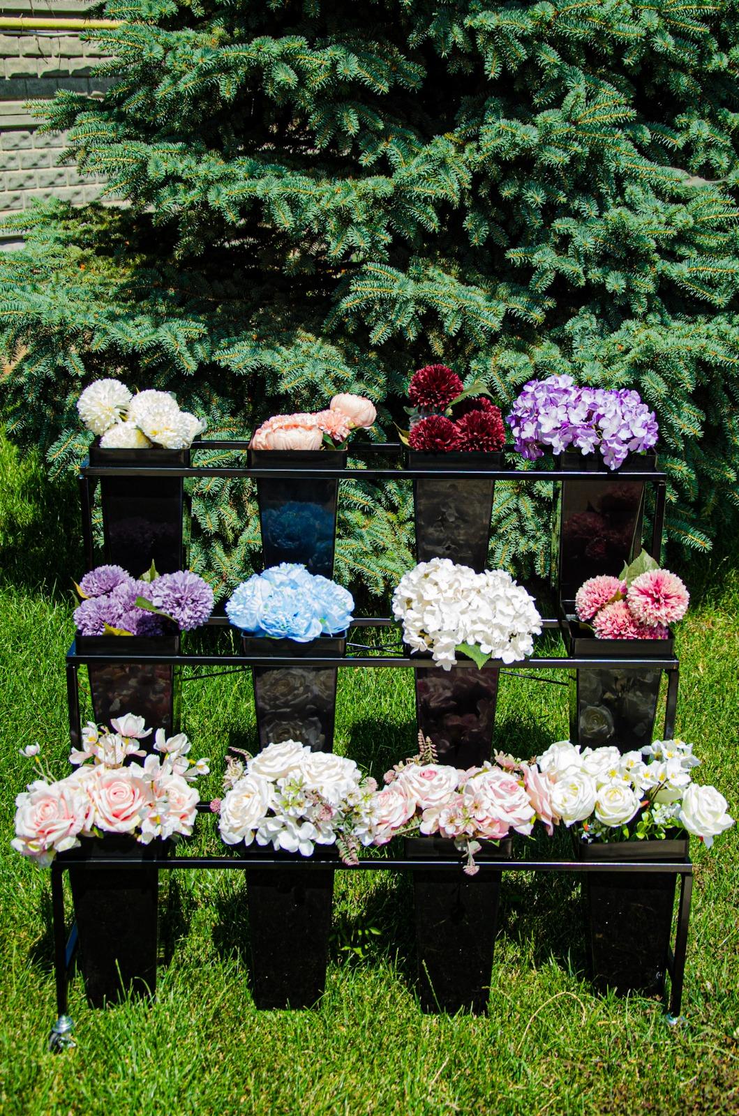 SUPORT METALIC CU 12 VAZE PT FLORI  TAIATE